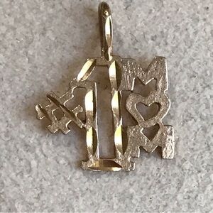 Vintage 14K Gold #1 Mom Charm Pendant Solid Yellow Gold Mothers Day 0.98g
